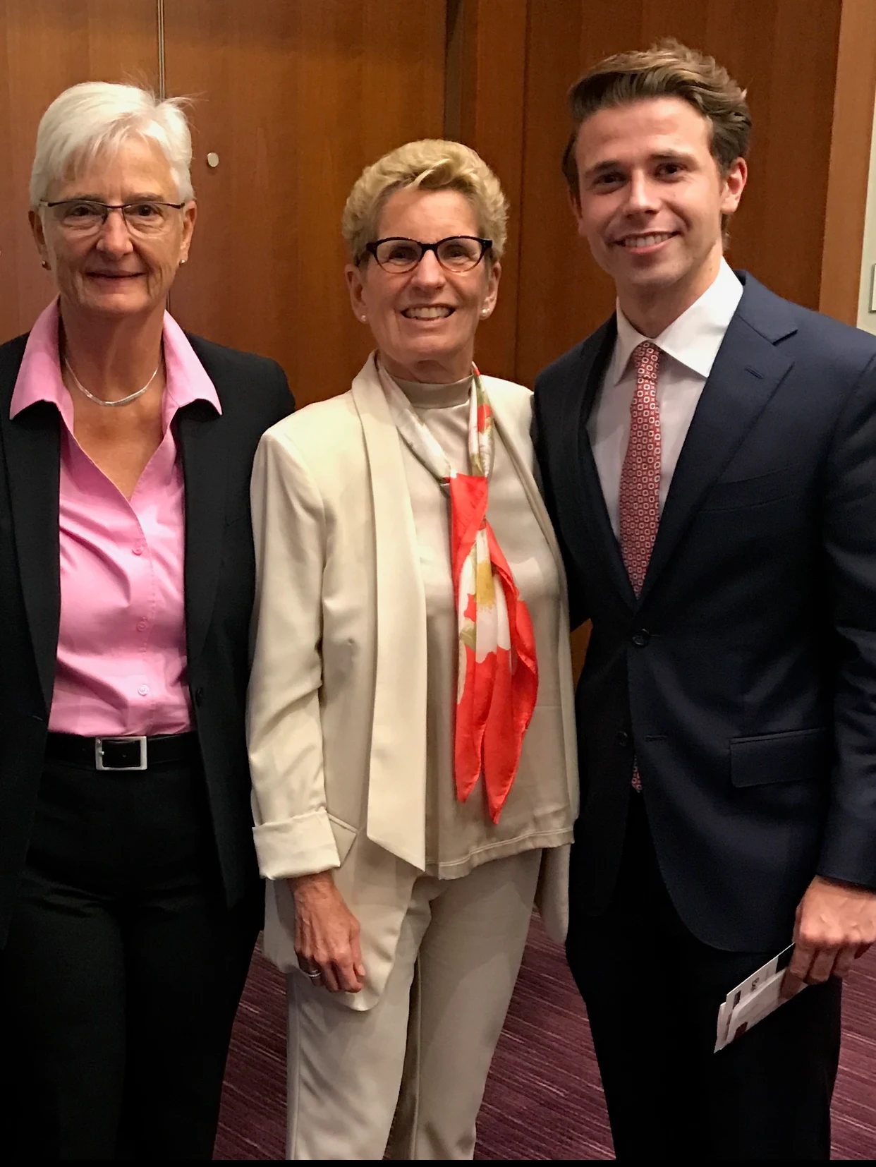 Dale McDermott with Kathleen Wynne, Premier of Ontario, and Jane Rounthwaite